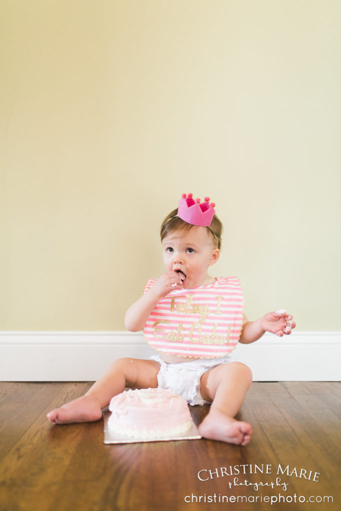 first birthday girl cake smash princess 