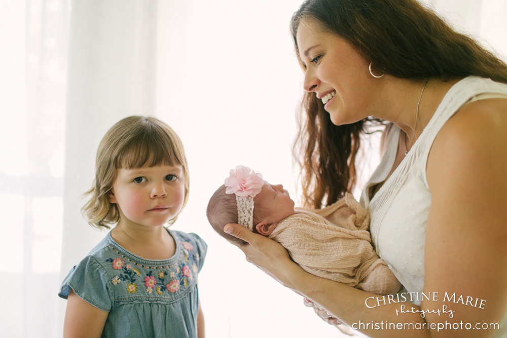toddler and newborn photography 