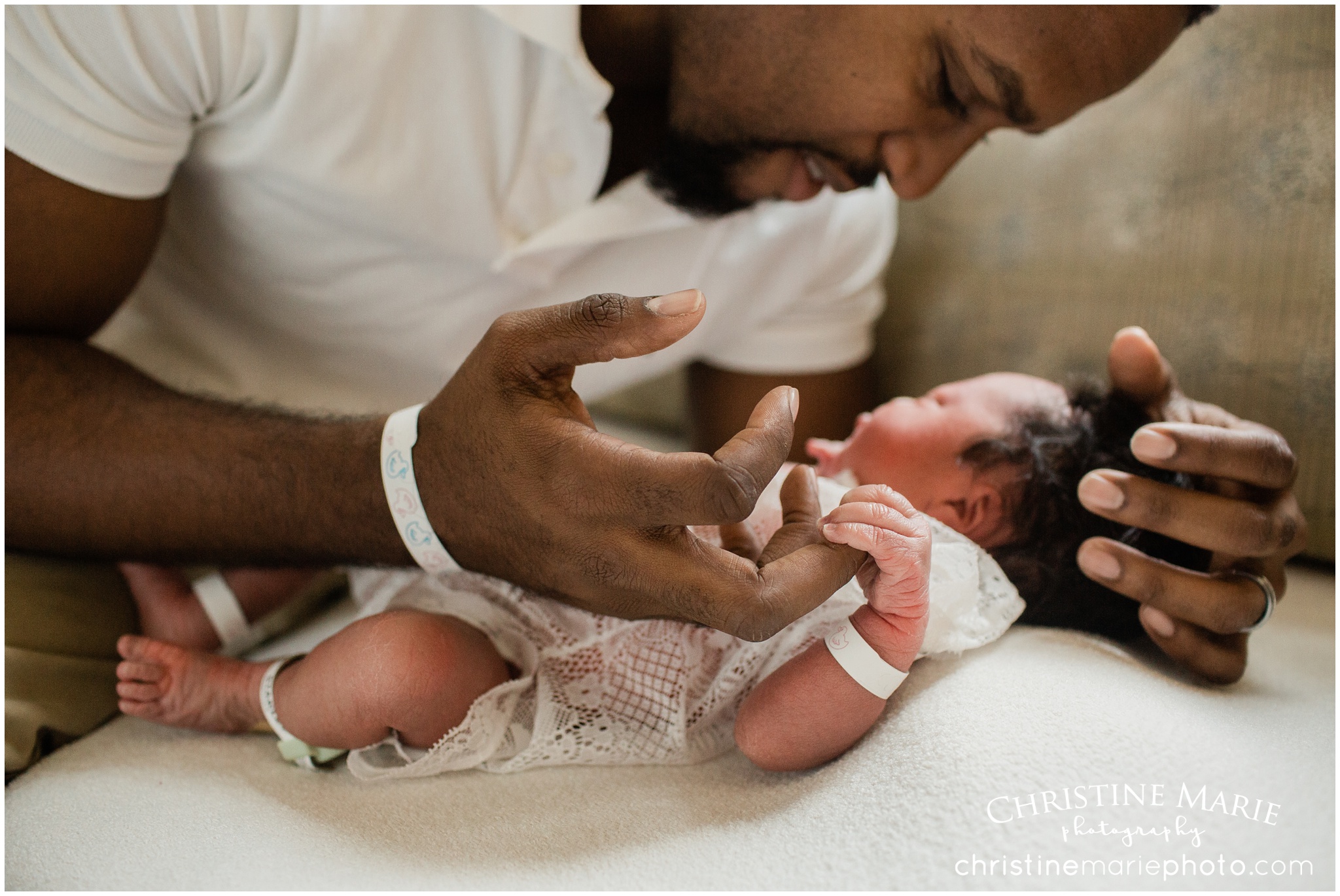 atlanta newborn hospital photography 