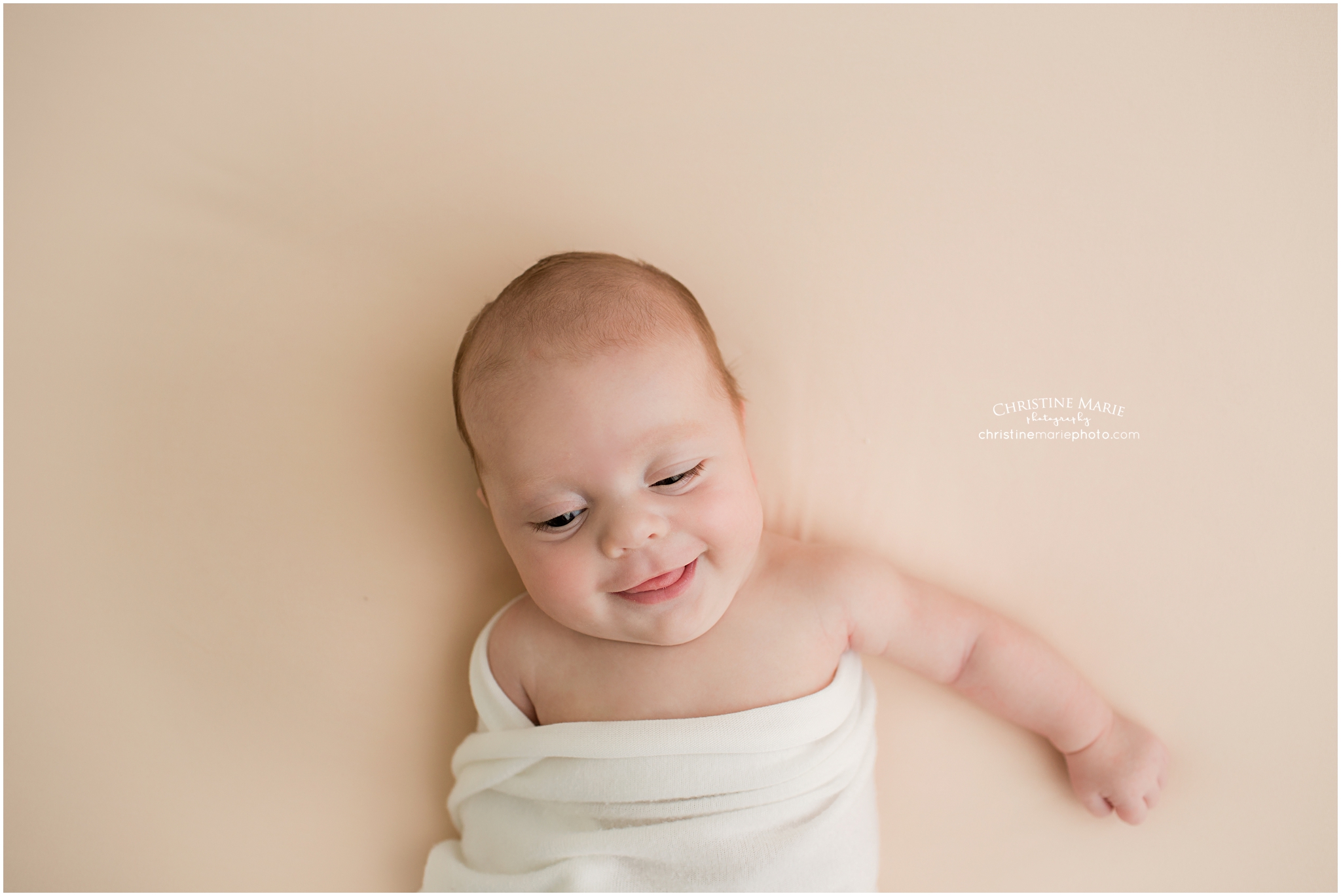 happy baby girl, cumming newborn photographer