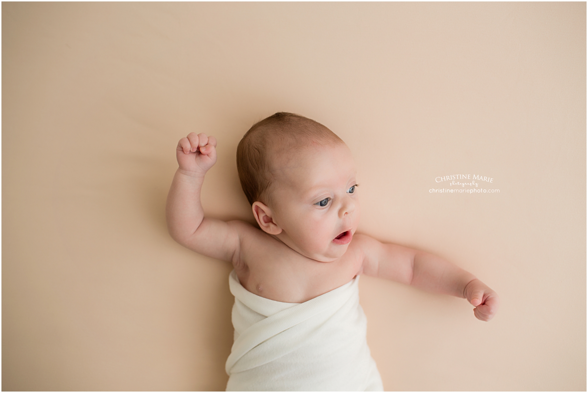 funny newborn photos with expression, cumming newborn photographer 