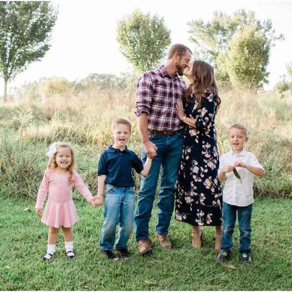 Evening family session - fall family photos | Roswell Family Photographer