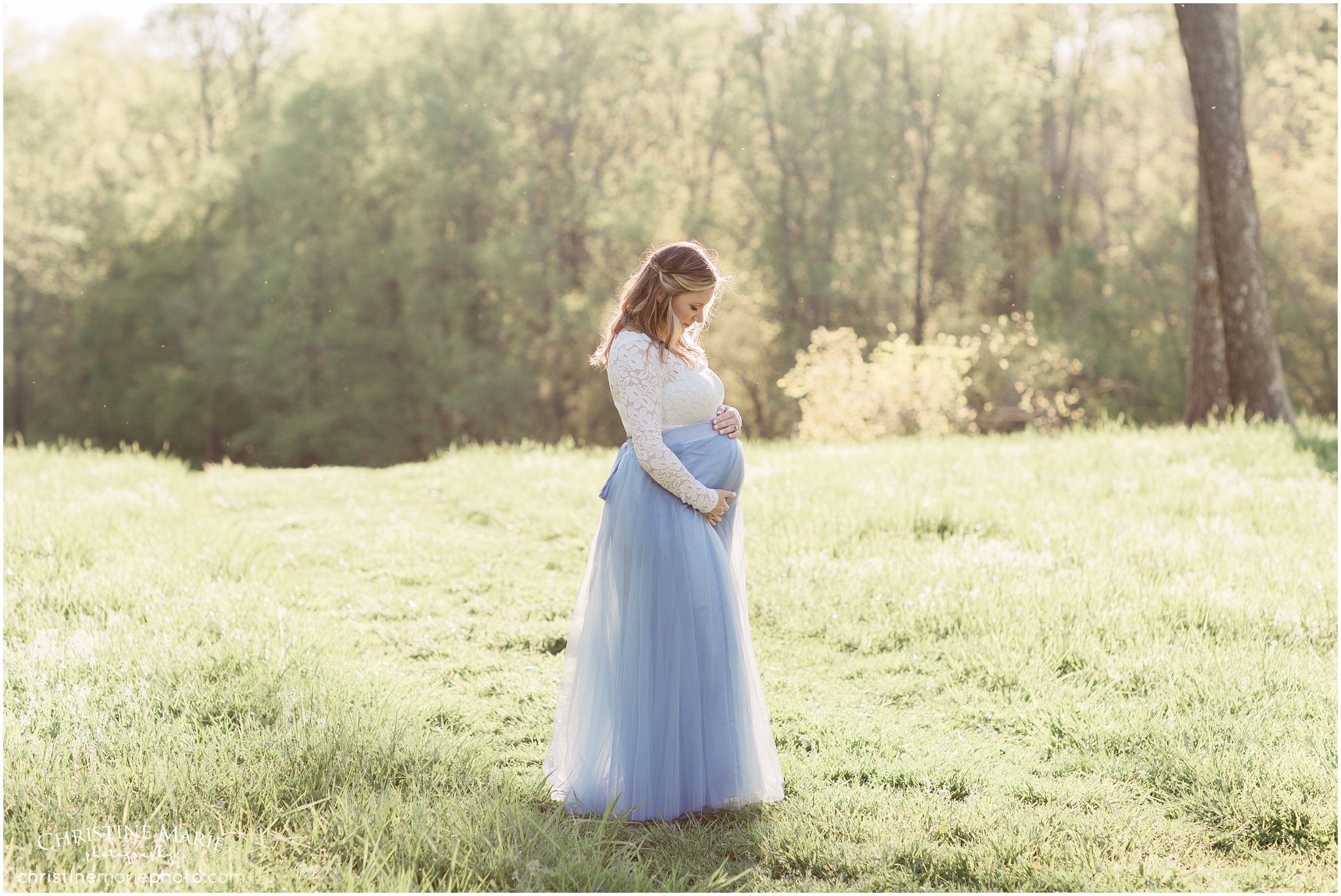 Cumming Maternity Photographer | Maternity photos in the country 