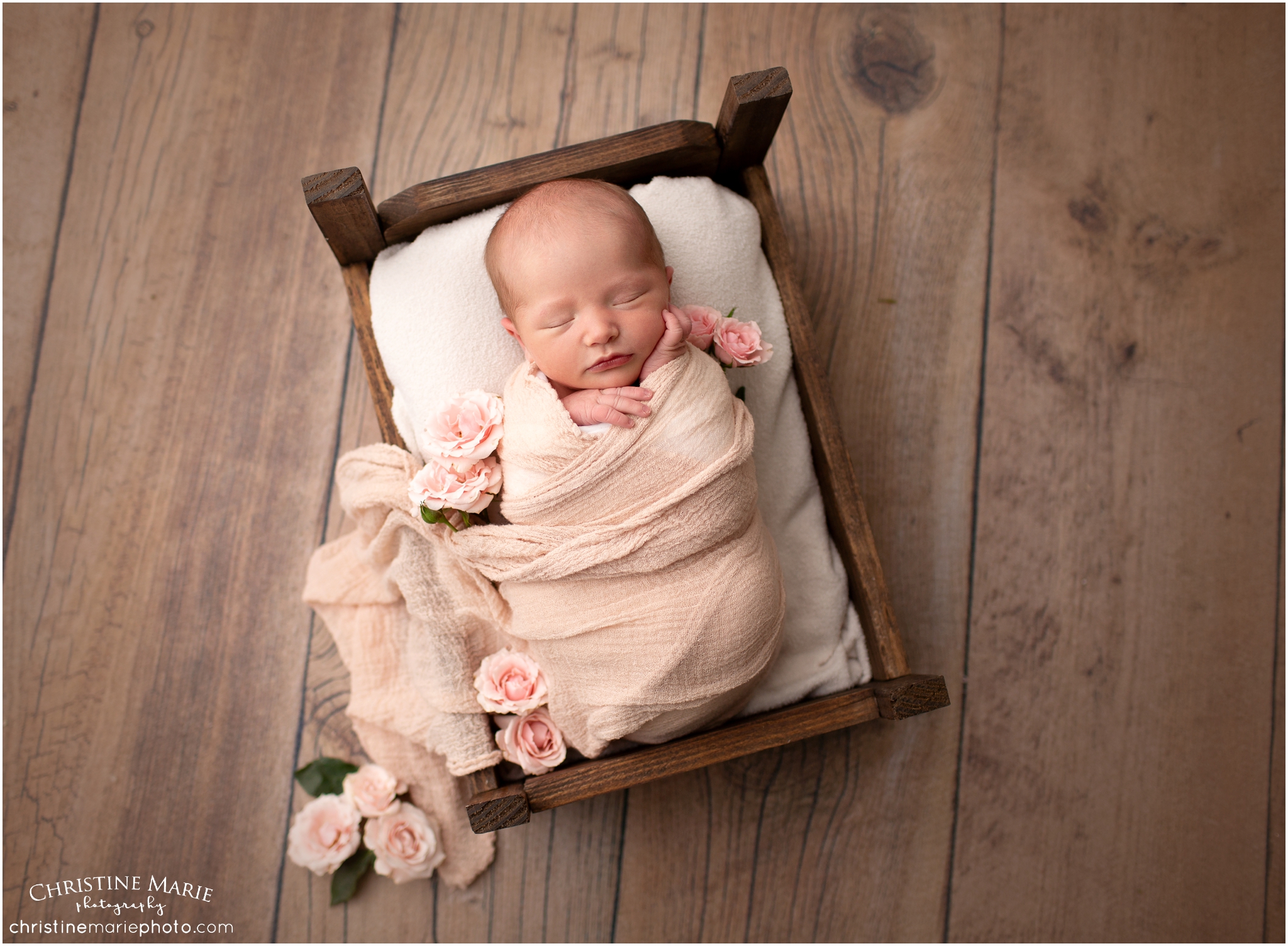 studio newborn photographer cumming