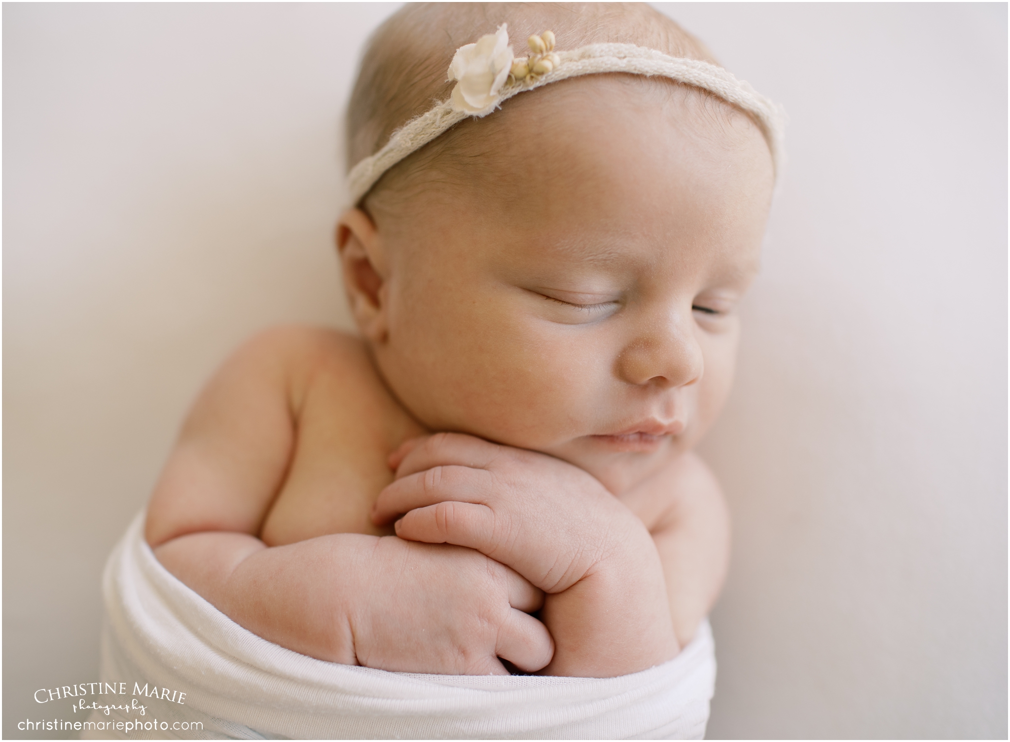 natural newborn photography