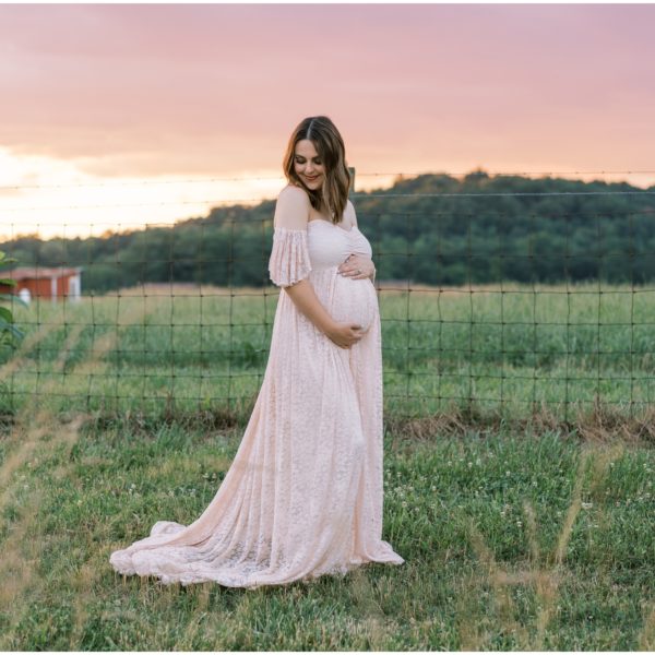 Cumming Maternity Photographer | Outdoor maternity photos at sunset