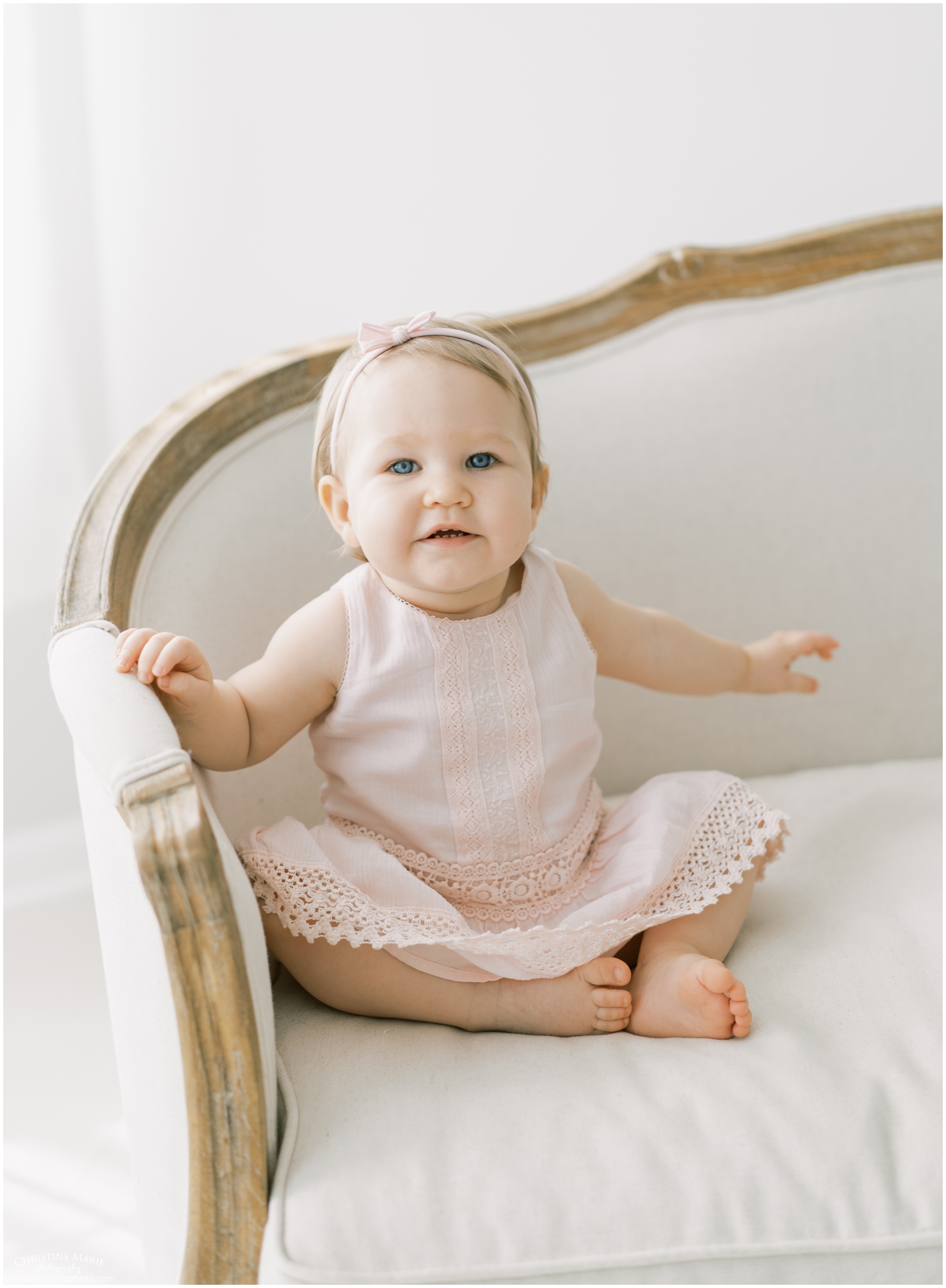one year old girl portrait on classic couch in atlanta