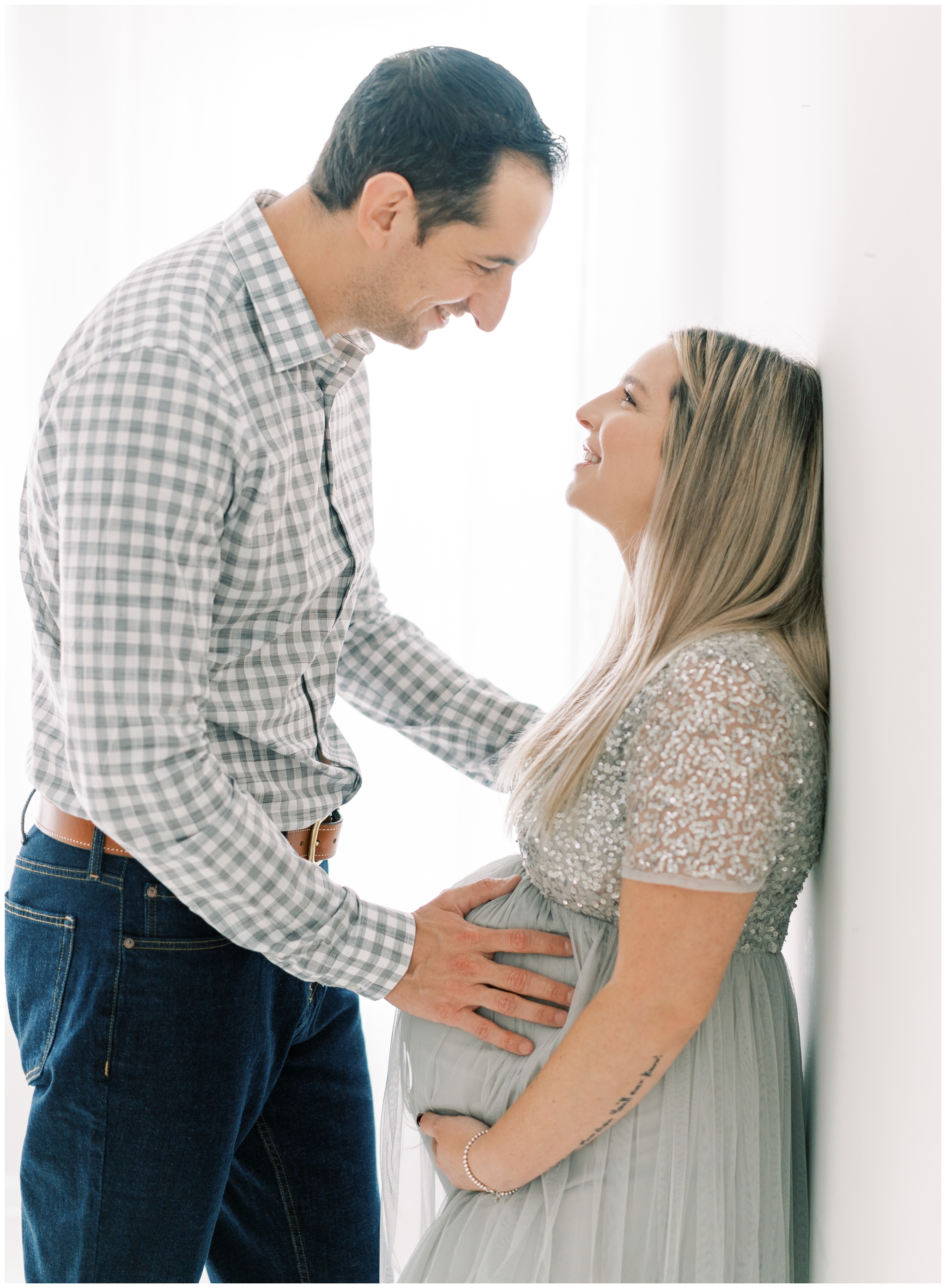 studio maternity photos with husband atlanta