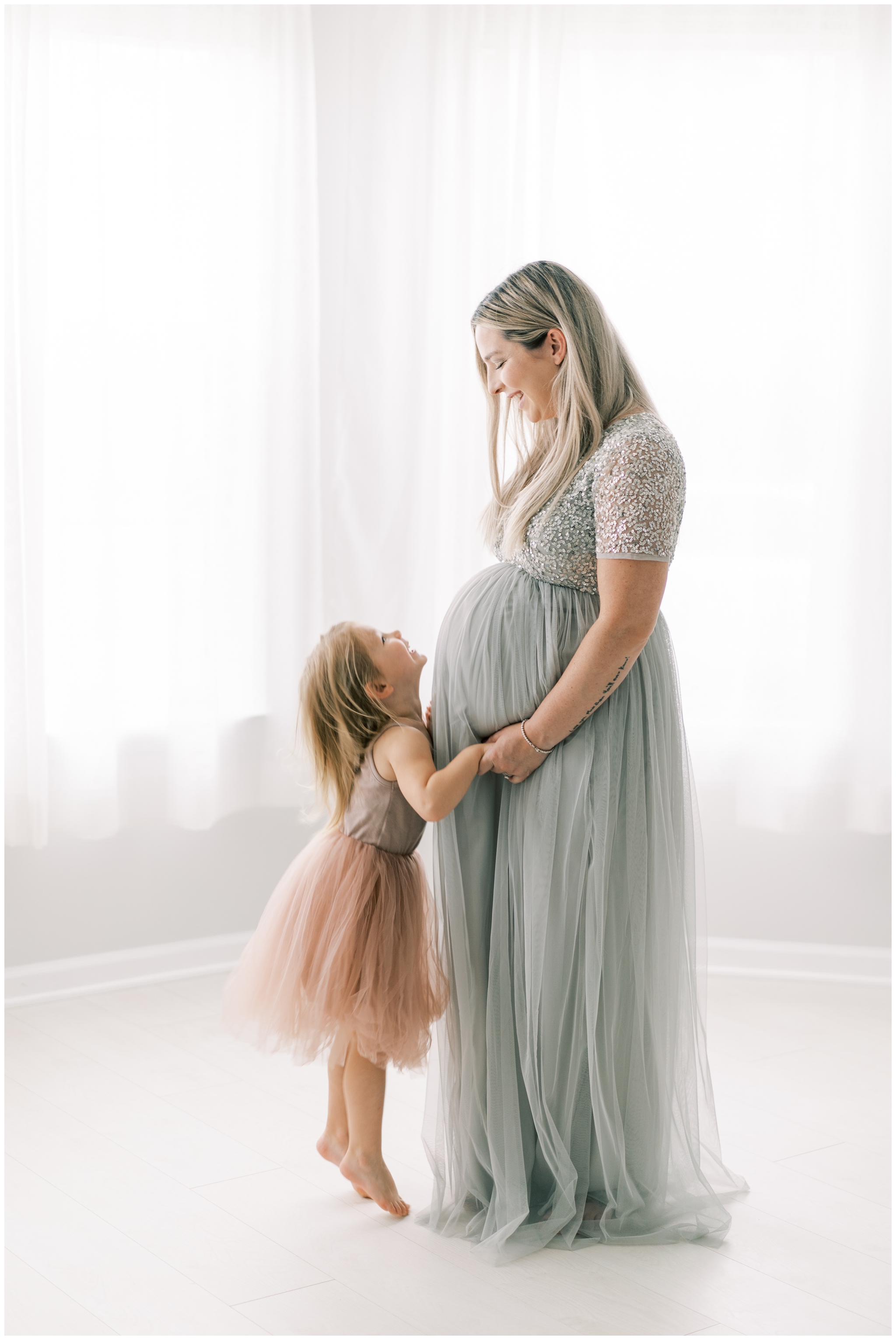beautiful mother and daughter maternity photo in atlanta studio