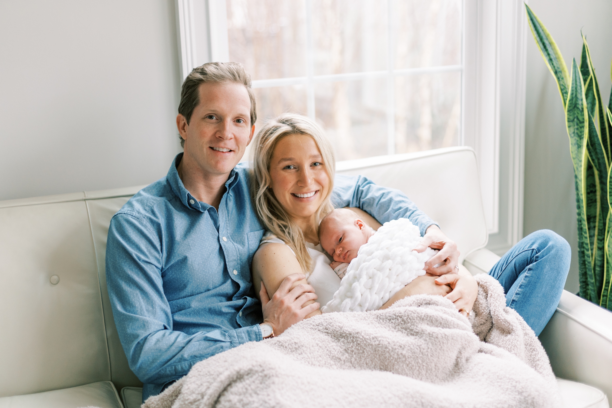 roswell best lifestyle newborn photographer