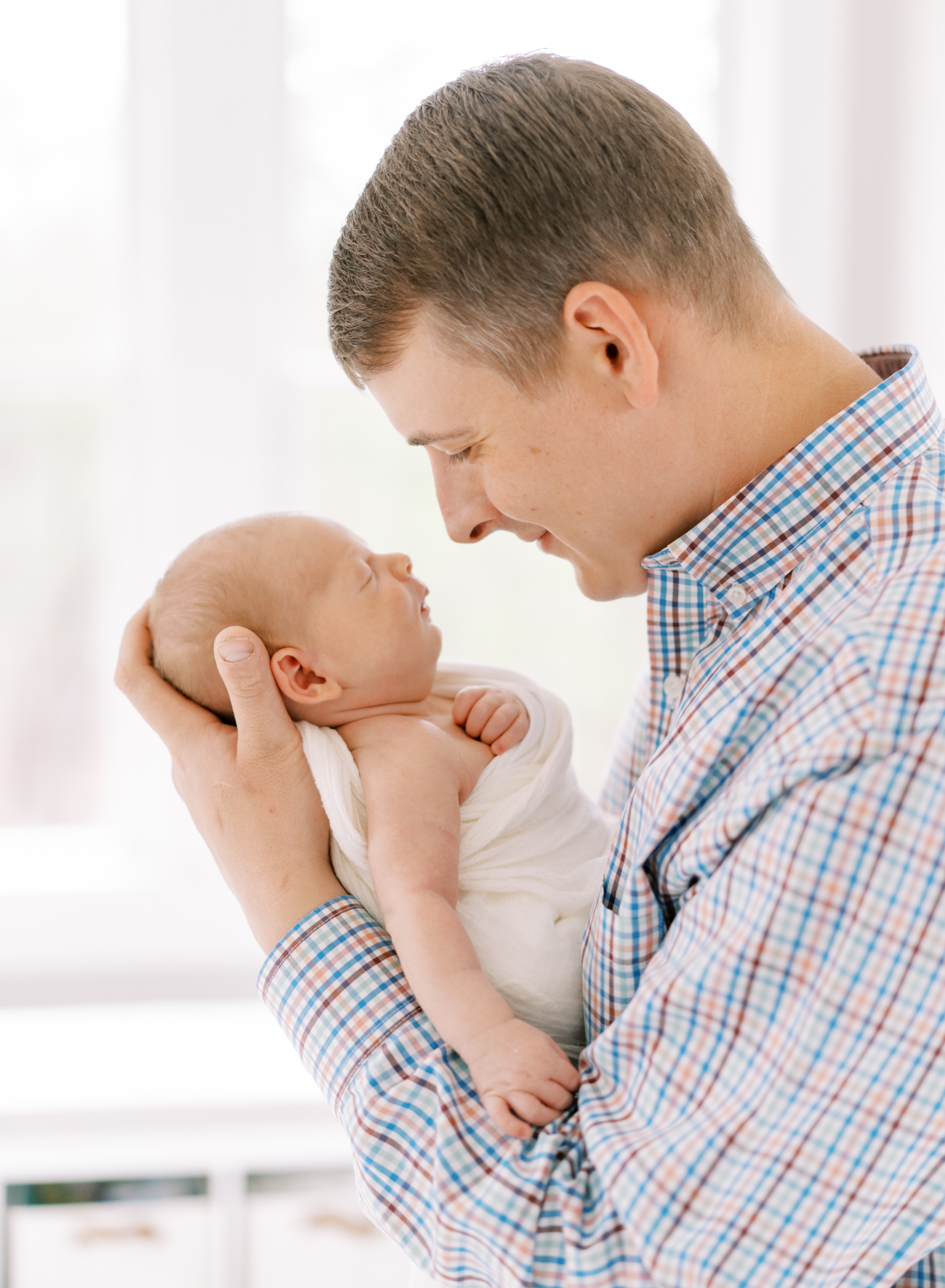 Atlanta Lifestyle Newborn photographer light and airy