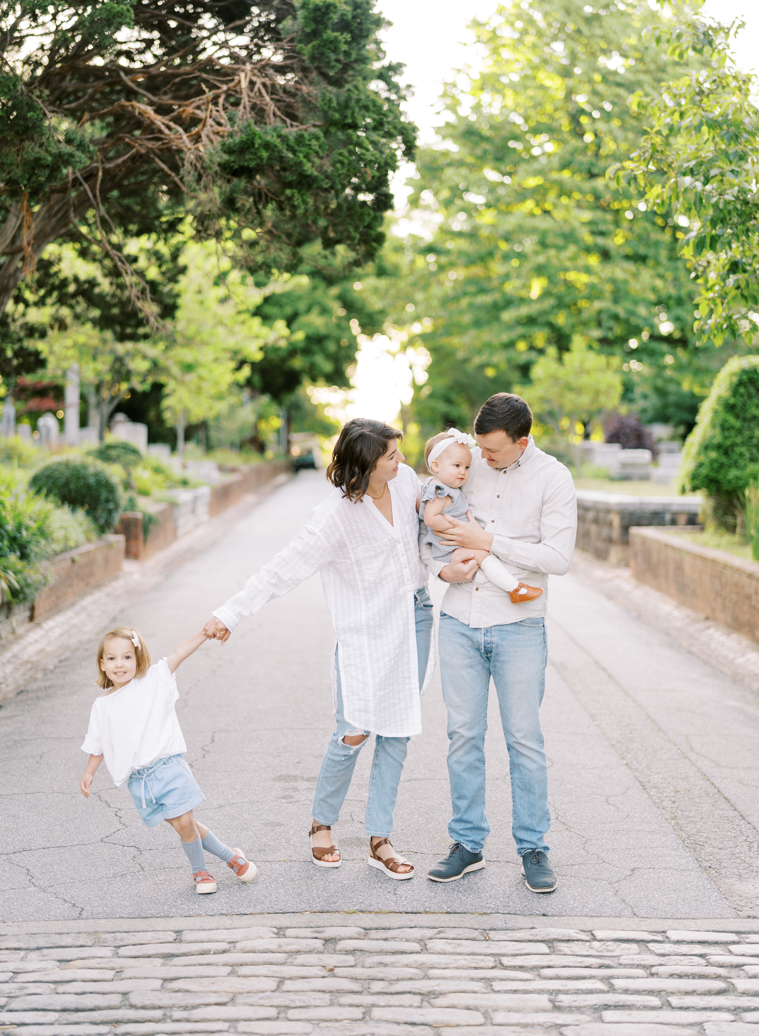 Atlanta Family Photography, Outdoor family photos, light and filmy