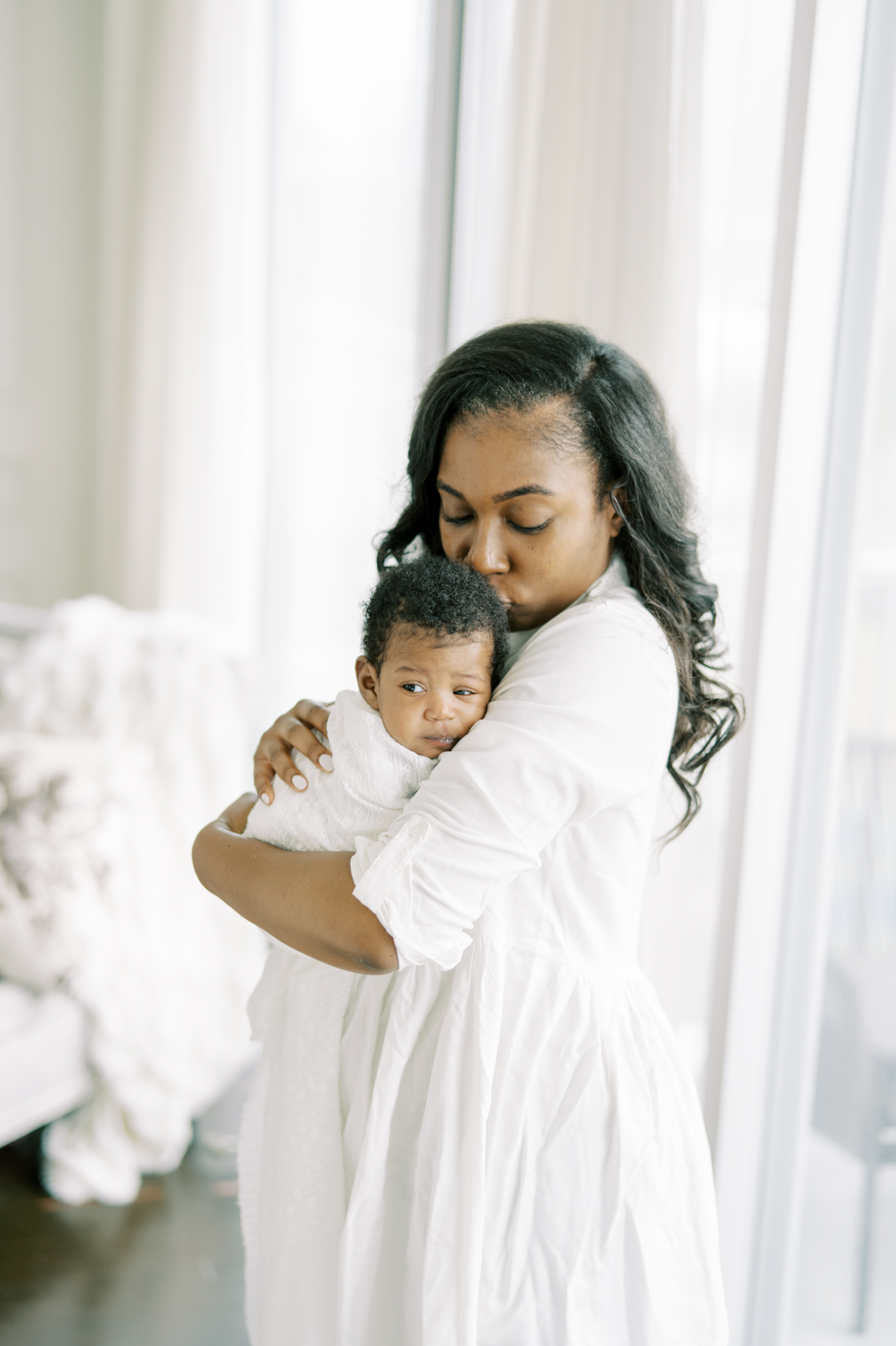 mother and daughter in atlanta newborn photo session
