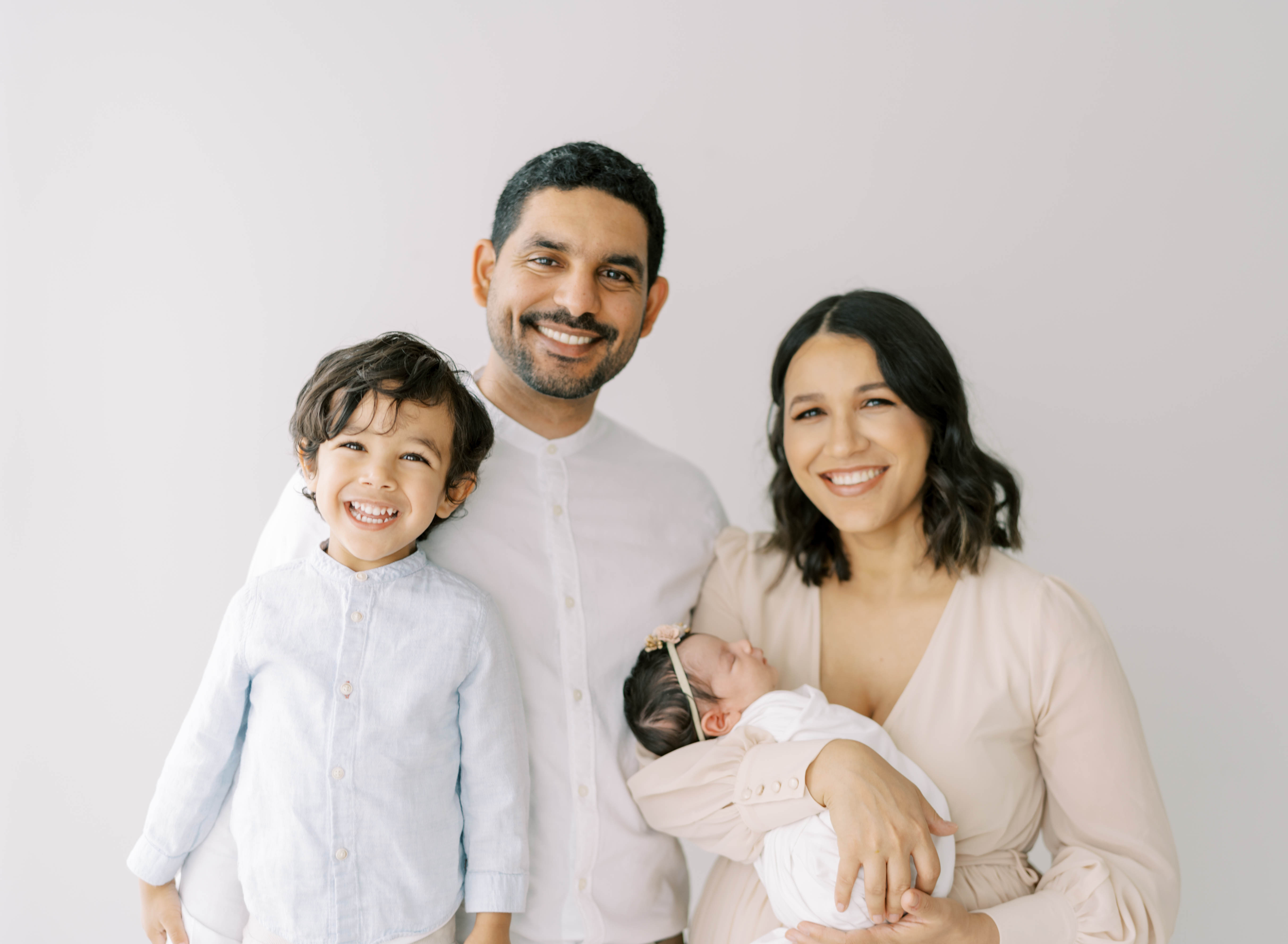 neutral light and airy newborn photos in cumming ga
