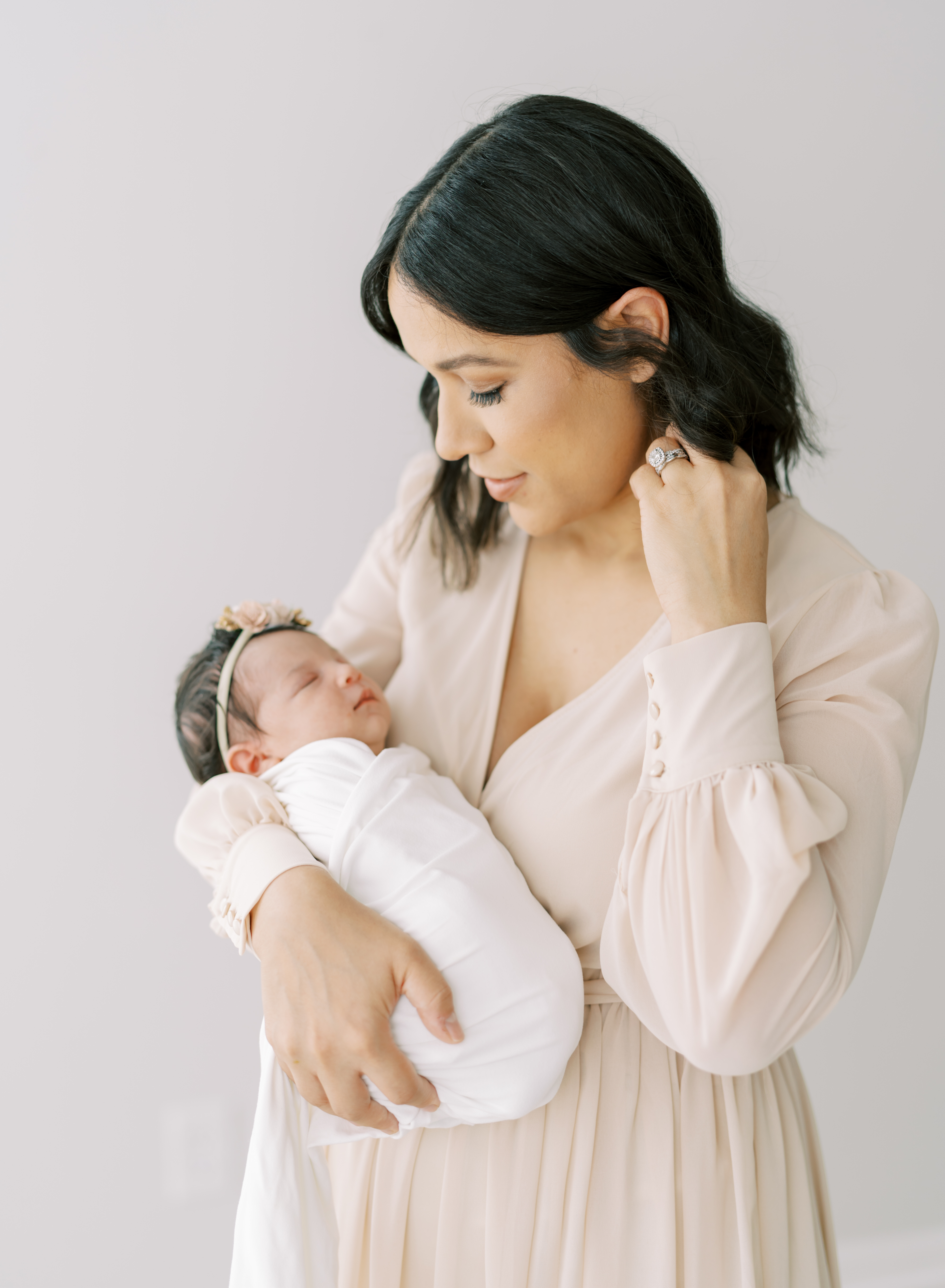 cumming studio newborn photographer