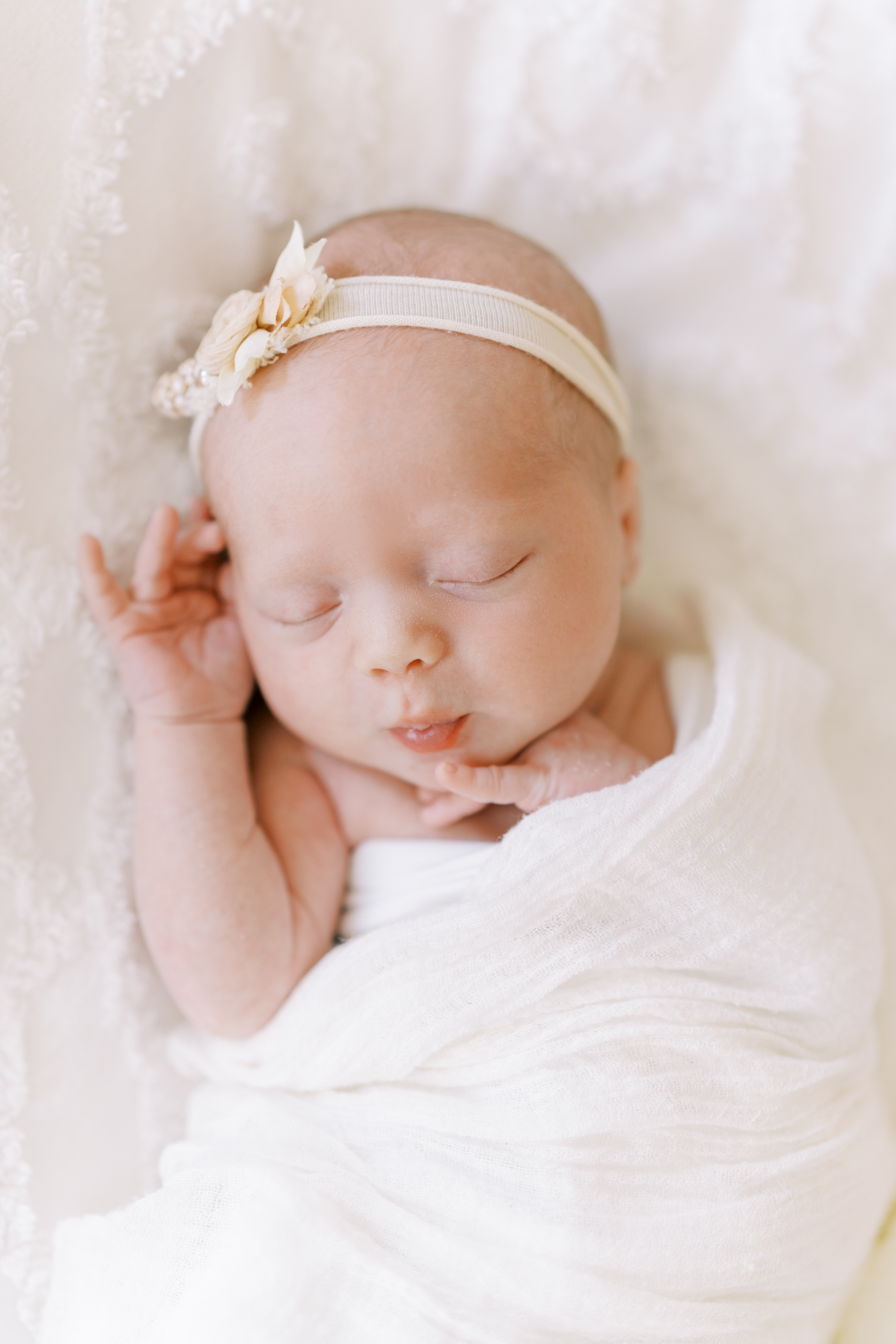 Cumming Lifestyle Newborn Photographer, Natural and light lifestyle newborn photos