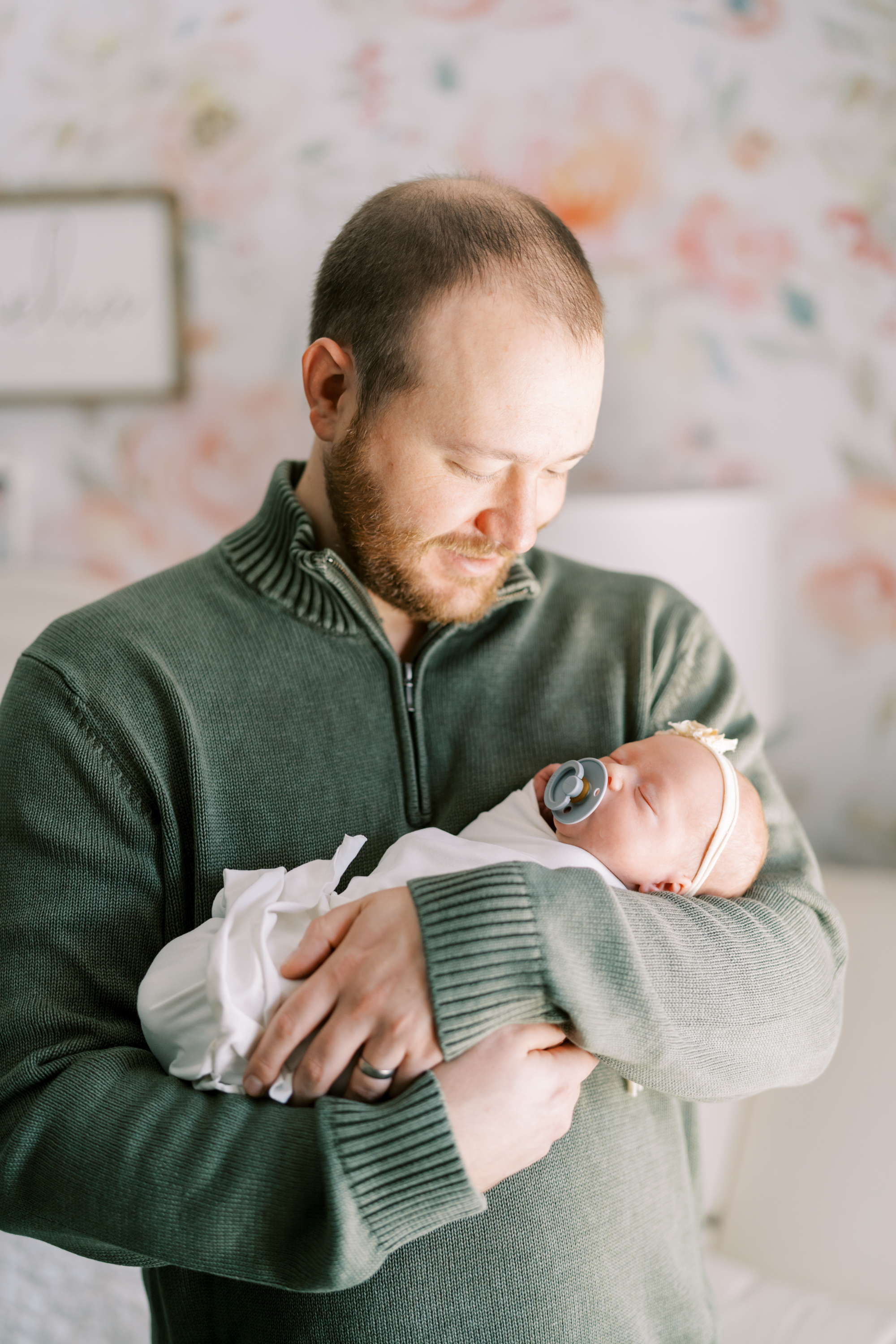 Cumming Lifestyle Newborn Photographer, Natural and light lifestyle newborn photos