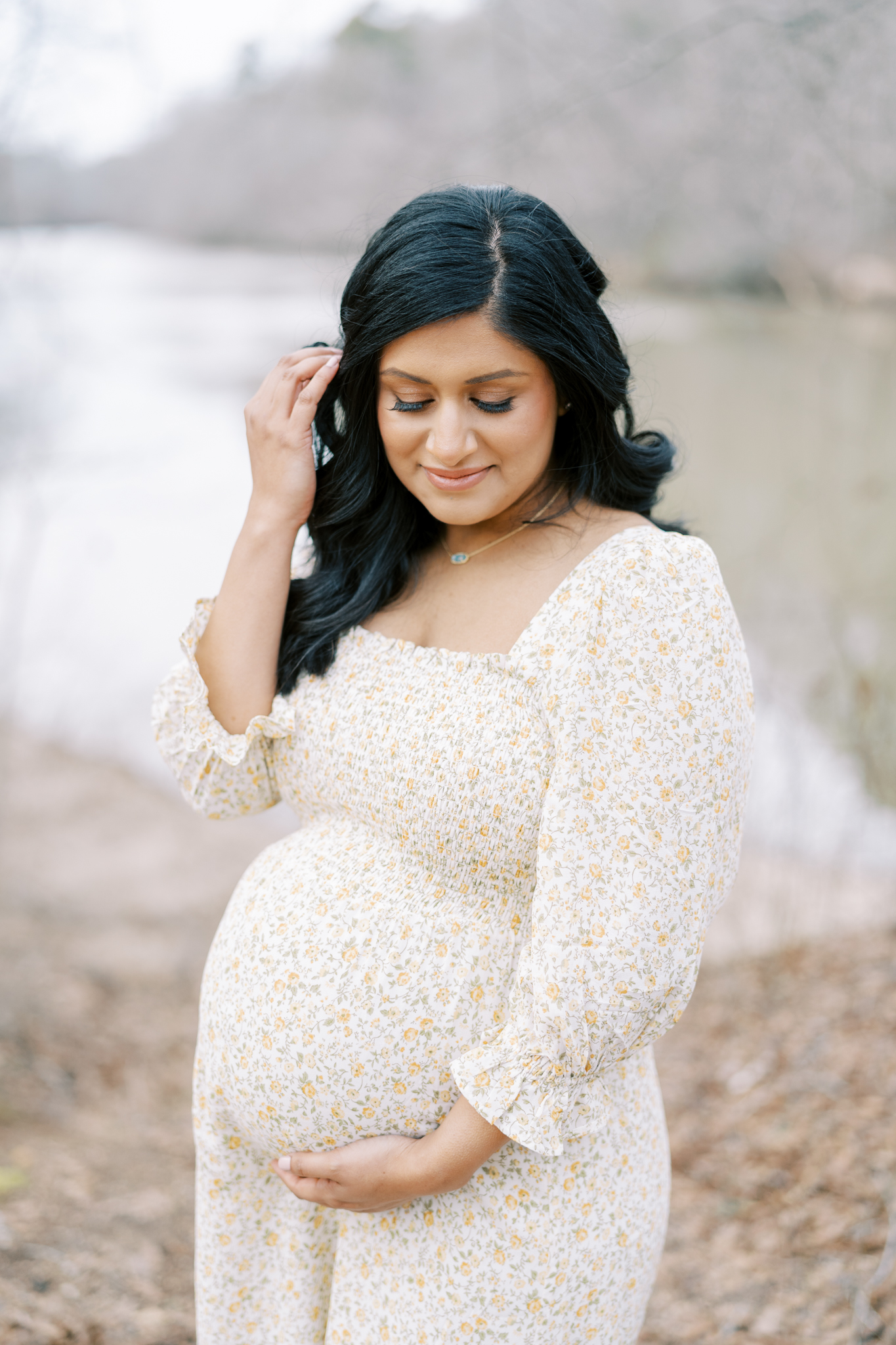 natural maternity photos in Atlanta