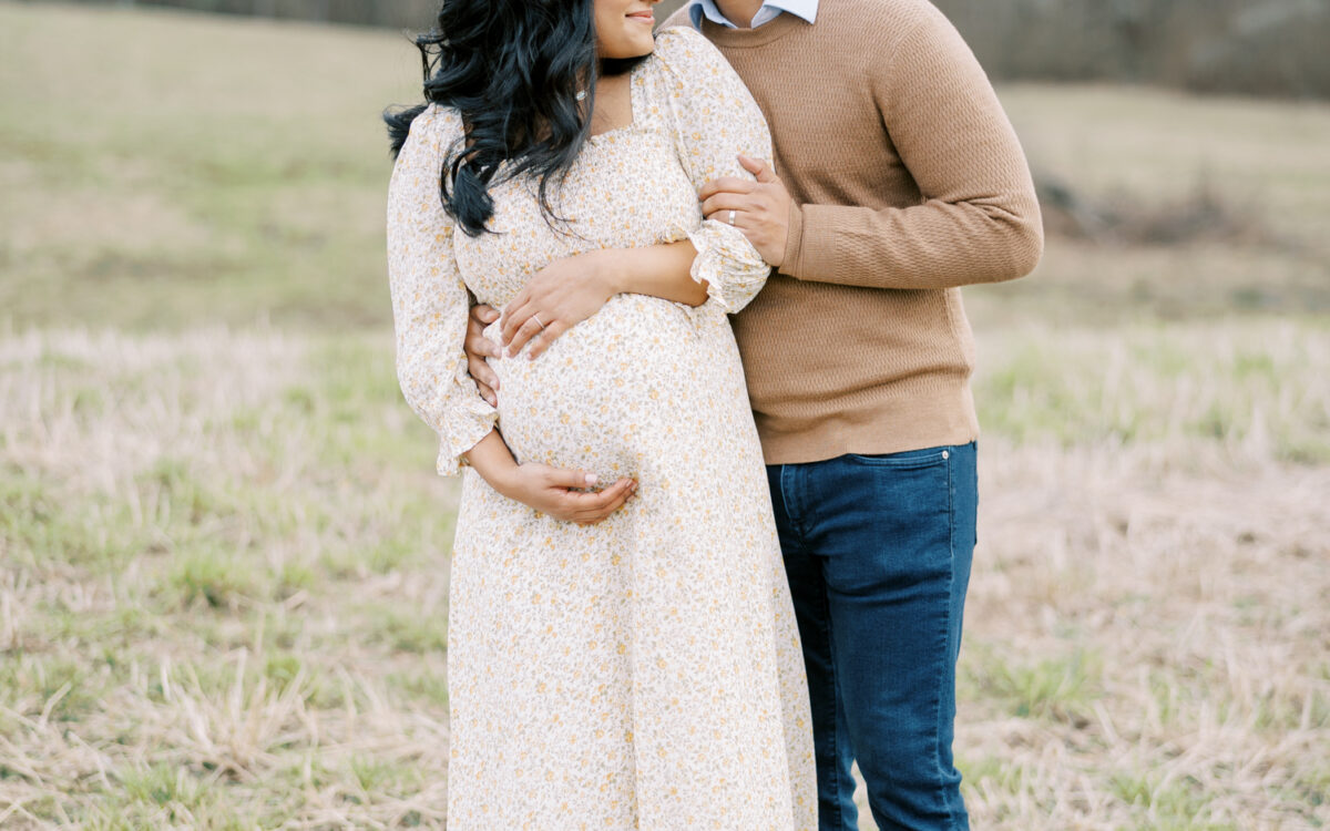 Cumming Maternity Photographer | Natural & Filmy Outdoor Maternity Photos